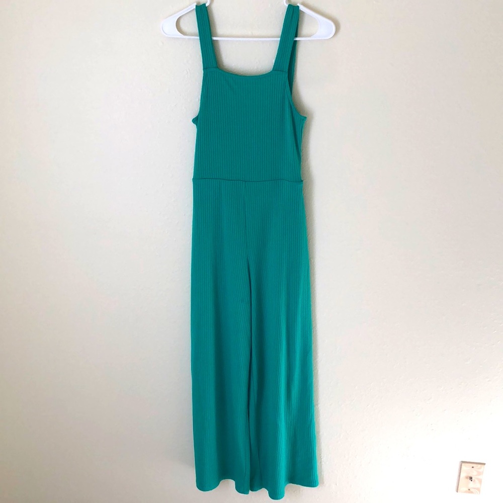 Wide leg jumpsuit